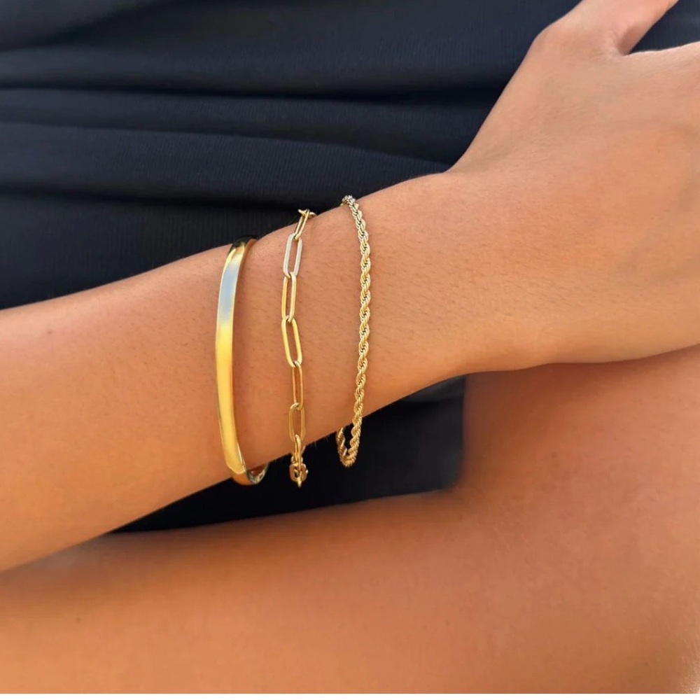 Tarnish Resistant 18k Gold Plated Cuff and Chain Set - Picture 2 of 2